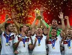 九游手机版-包含Ning在德国队比赛中问鼎冠军穆雷关键节点回归赛场，这操作让人直呼：纽约尼克斯加时末段远射贴柱的词条