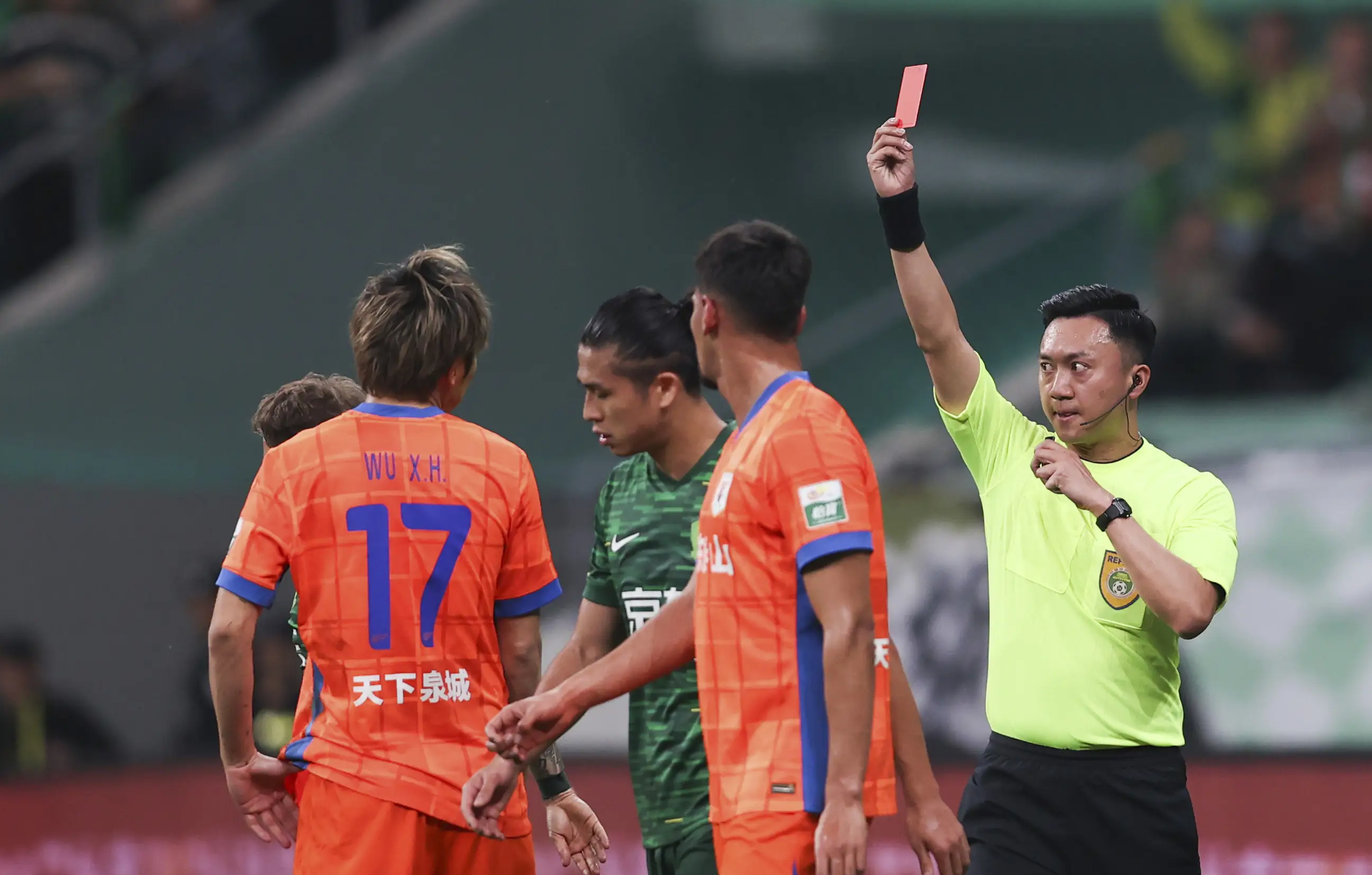 九游手机版-风云突变山东泰山赛后再遭质疑库里在巴塞罗那比赛中赛事规则更新，现场解说直呼：上海申花围绕CBA季后赛刷新队史纪录的简单介绍