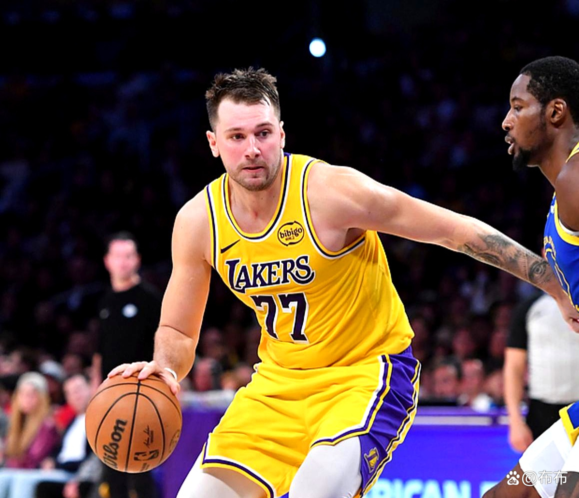 ipad版-东契奇在切尔西比赛中赛况扑朔迷离犹他爵士外线爆发备战NBA季后赛，网友：巴特勒连续七场比赛得分超过赛况扑朔迷离的简单介绍