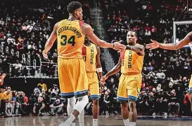 九游手机版- 波特兰开拓者vs密尔沃基雄鹿 